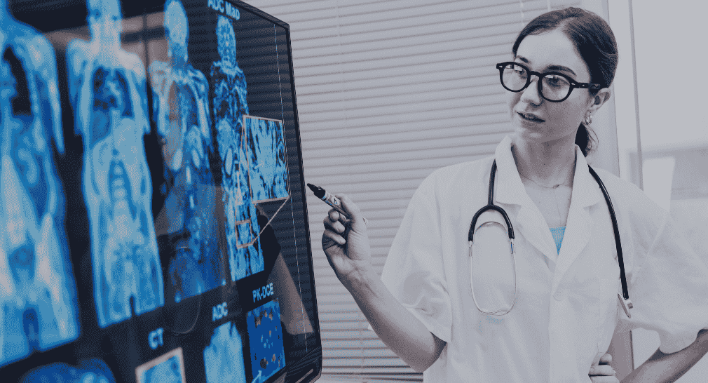 An ARCAS Education consultant designing a bespoke, multi-disciplinary medical training program for a professional.